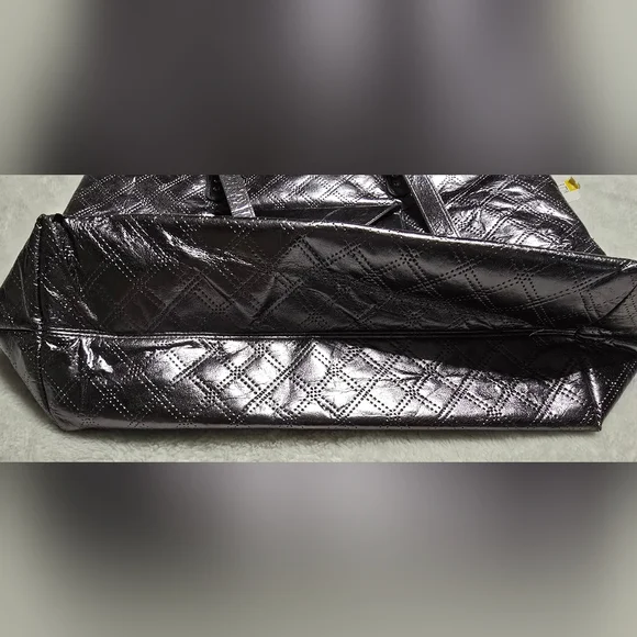 Bath & Body Works Bag Tote Silver Chrome Shoulder Handbag Purse Quilted Look - Picture 10 of 10